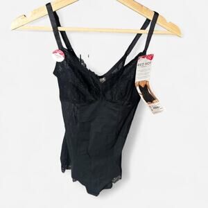 Red Hot by Spanx Lace is More Bodysuit 10187R Very Black NWT Small